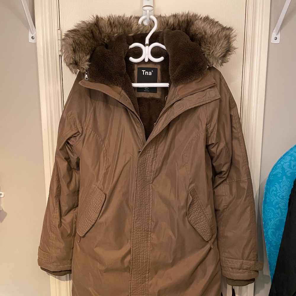 TNA The Summit Parka
